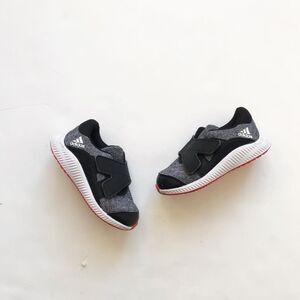 Adidas gray Y Velcro sneakers EUC size 6